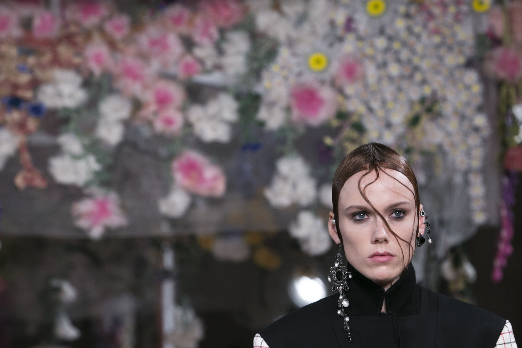 Paris Fashion McQueen